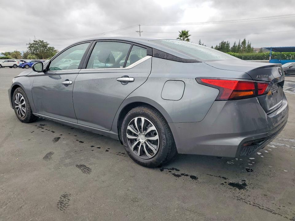 Photo 2 from auction – 2023 NISSAN ALTIMA with VIN 1N4BL4BV9PN348060