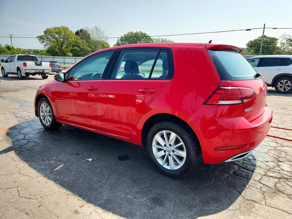 Photo 2 from auction – 2018 VOLKSWAGEN GOLF with VIN 3VWG17AU3JM274617