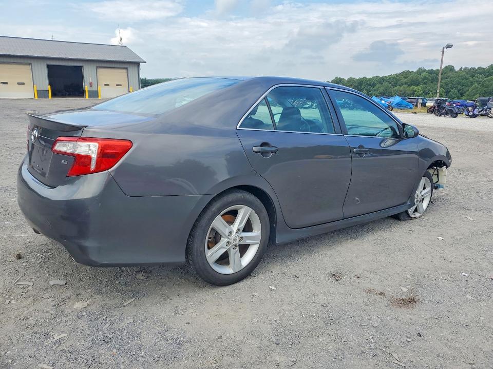 Photo 3 from auction – 2013 TOYOTA CAMRY with VIN 4T1BF1FK1DU206265