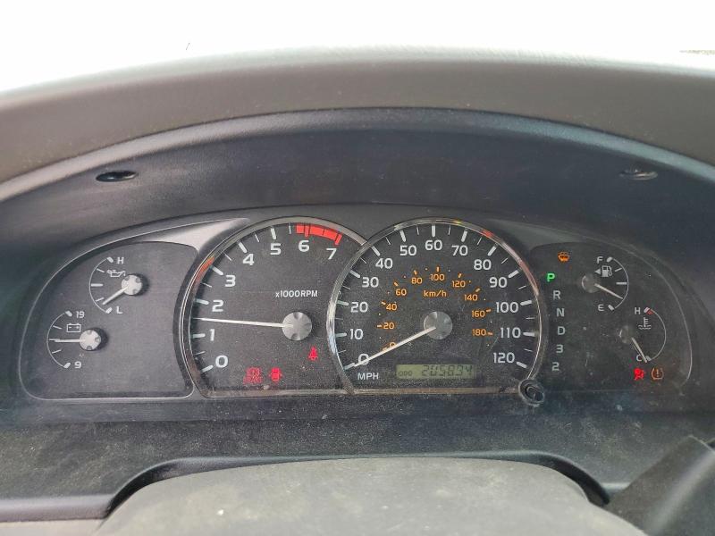 Photo 9 from auction – 2005 TOYOTA SEQUOIA with VIN 5TDBT48A05S240559