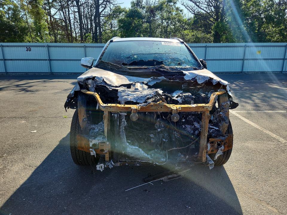 Photo 5 from auction – 2023 TOYOTA RAV4 with VIN 2T3A1RFVXPW369270