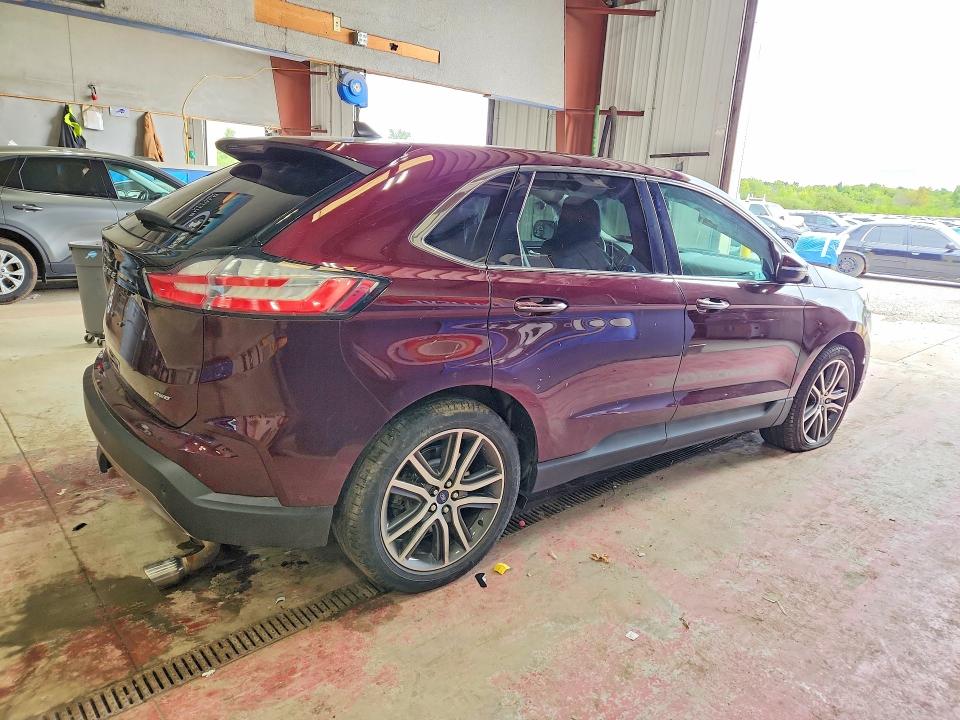 Zdjęcie 3 z aukcji – 2021 FORD EDGE z VIN 2FMPK4K91MBA49588