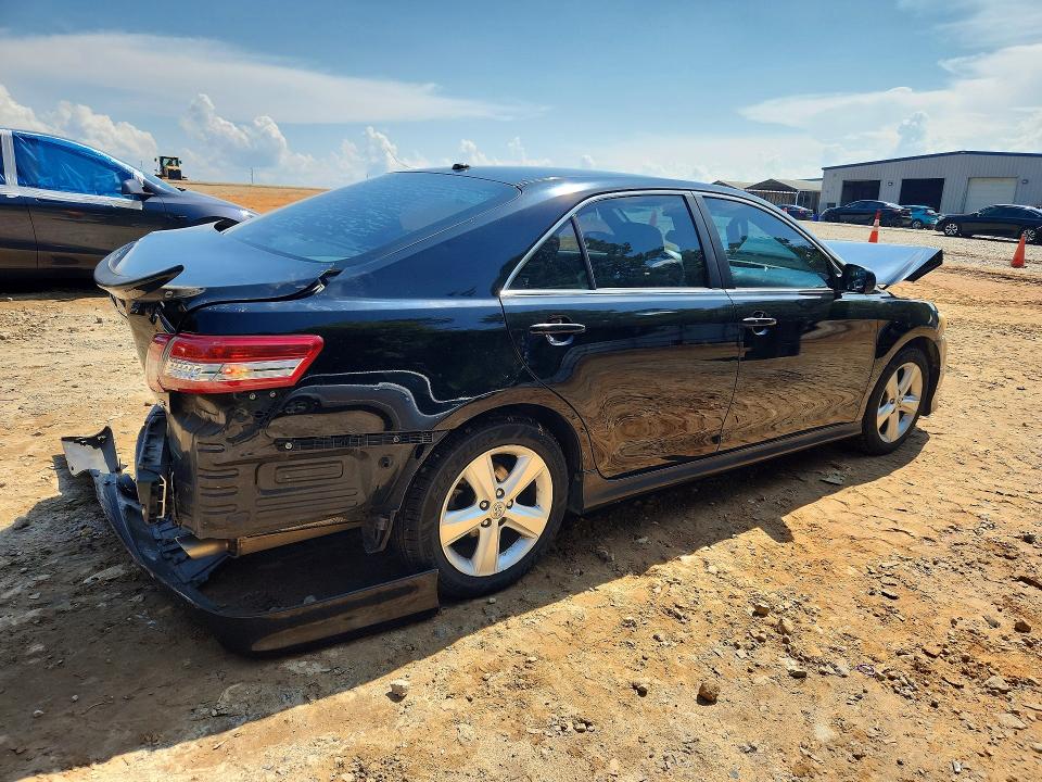 Photo 3 from auction – 2010 TOYOTA CAMRY with VIN 4T1BF3EK6AU032122