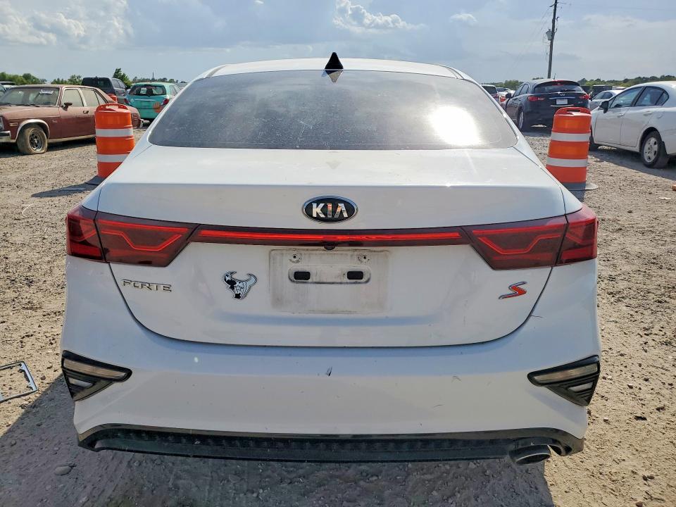Photo 6 from auction – 2019 KIA FORTE with VIN 3KPF34AD9KE041490