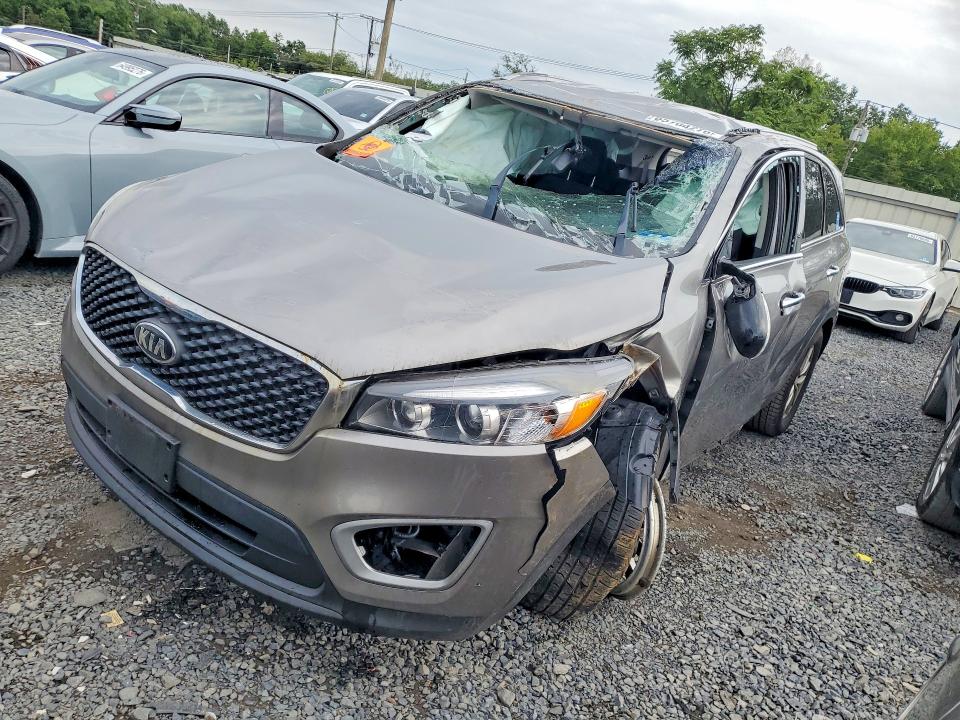 Снимка 1 от търг – 2018 KIA SORENTO с VIN 5XYPGDA34JG392700