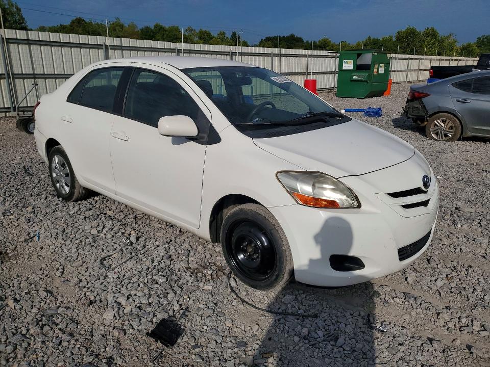 Photo 4 from auction – 2007 TOYOTA YARIS with VIN JTDBT923571020681