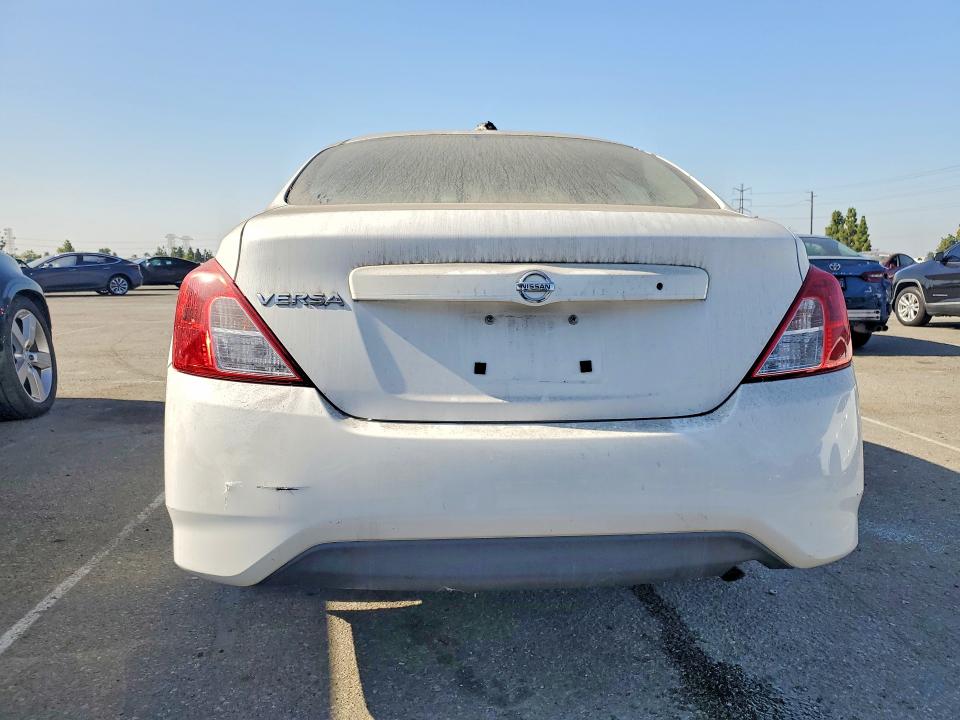 Photo 6 from auction – 2015 NISSAN VERSA with VIN 3N1CN7APXFL957026