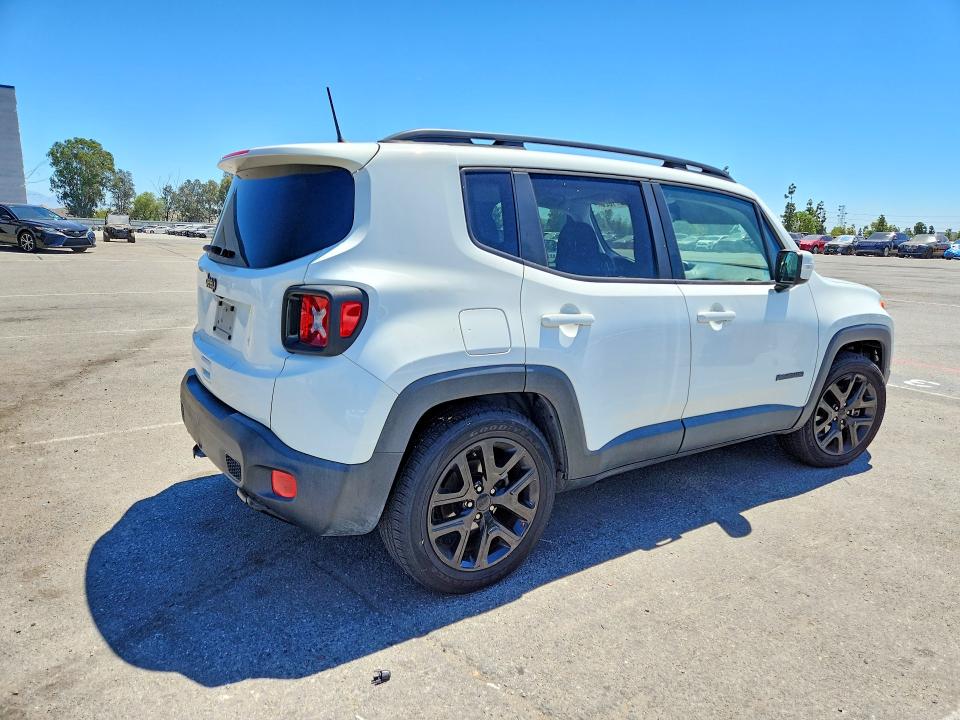 Photo 3 from auction – 2018 JEEP RENEGADE with VIN ZACCJABB4JPJ20617