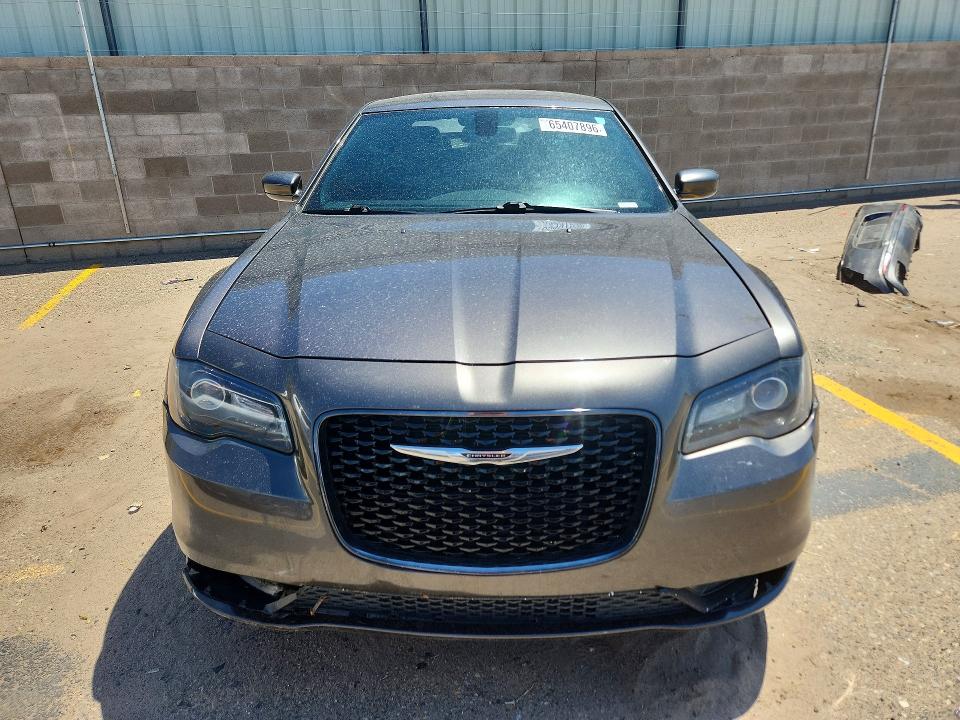Photo 5 from auction – 2020 CHRYSLER 300 with VIN 2C3CCAGG8LH154733