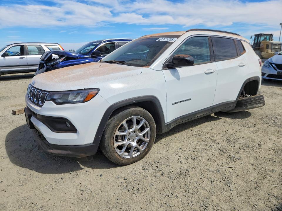 JEEP COMPASS 2022 с VIN 3C4NJDFB3NT222447 - Снимка от търг