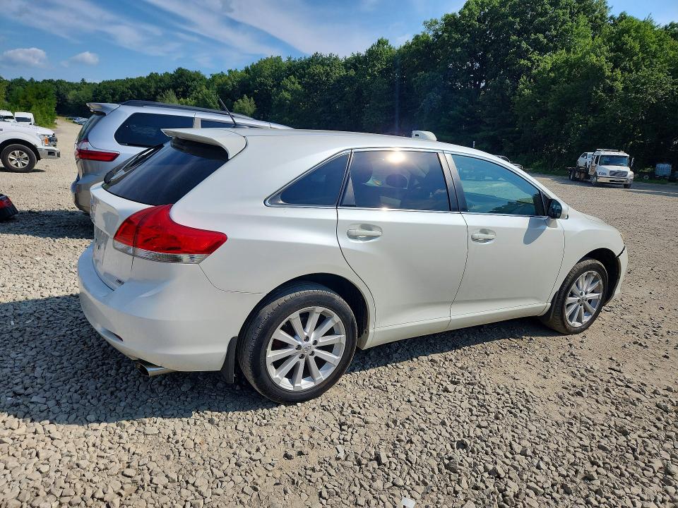 Photo 3 from auction – 2011 TOYOTA VENZA with VIN 4T3BA3BB5BU025920