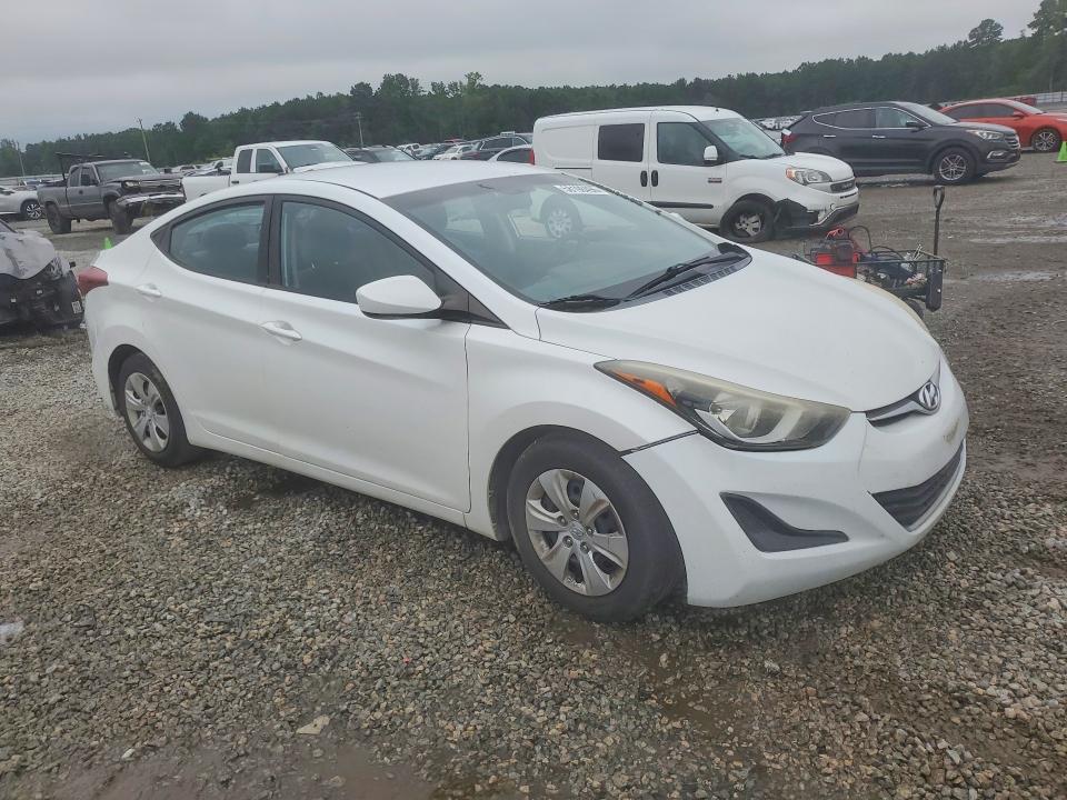 Photo 4 from auction – 2016 HYUNDAI ELANTRA with VIN 5NPDH4AE8GH692081