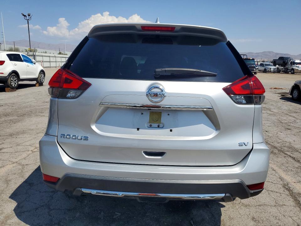 Photo 6 from auction – 2017 NISSAN ROGUE with VIN JN8AT2MT0HW389201