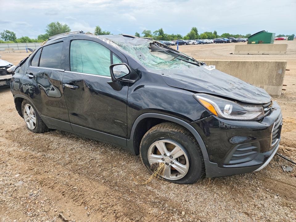 Photo 4 from auction – 2017 CHEVROLET TRAX with VIN 3GNCJPSB5HL278559