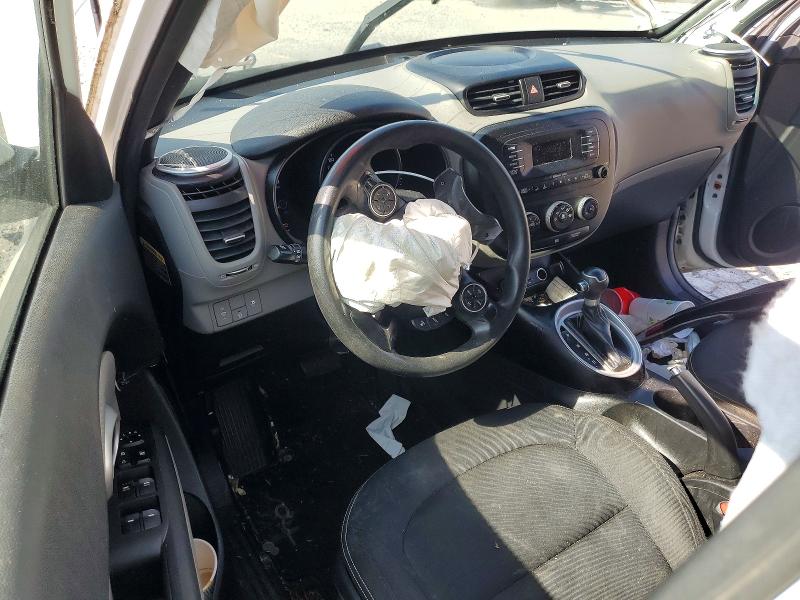 Фото 8 с аукциона – 2015 KIA SOUL с VIN KNDJP3A50F7222355