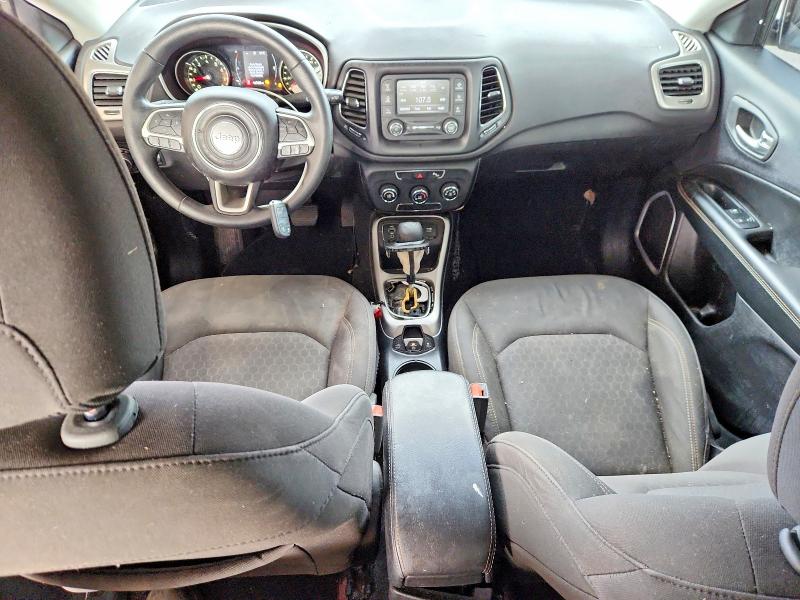Photo 8 from auction – 2017 JEEP COMPASS with VIN 3C4NJCAB4HT658844