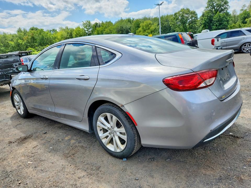 Photo 2 from auction – 2015 CHRYSLER 200 with VIN 1C3CCCAB4FN744044