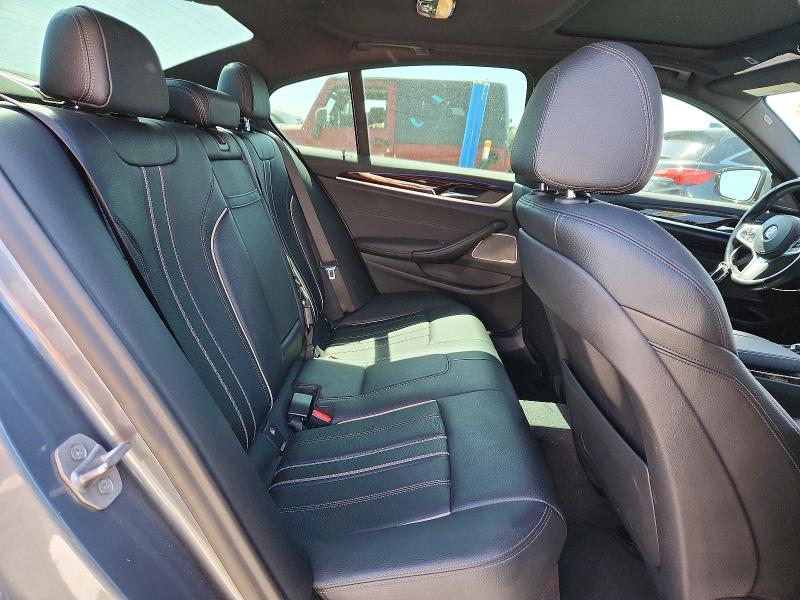Photo 10 from auction – 2021 BMW 540 with VIN WBA53BJ07MWX29748