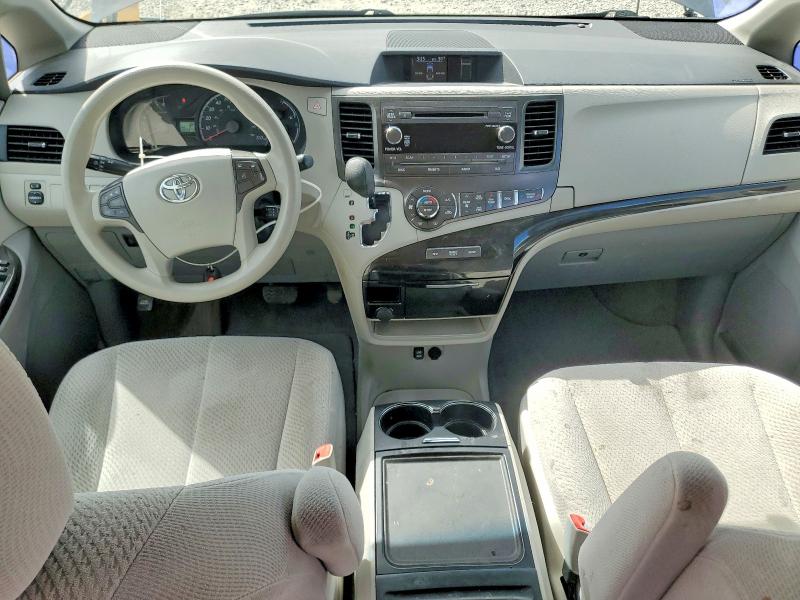 Photo 8 from auction – 2014 TOYOTA SIENNA with VIN 5TDKK3DCXES415291