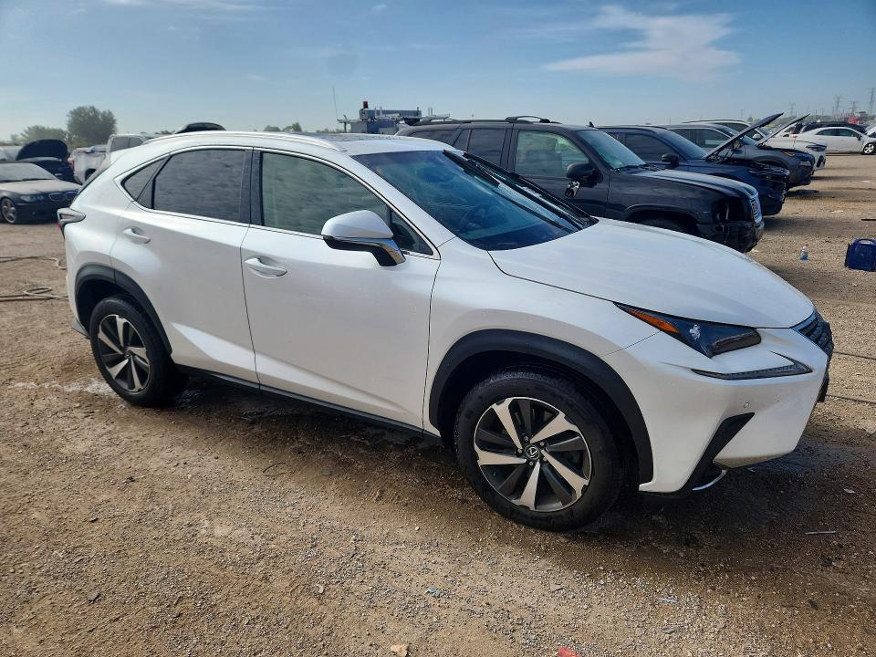 Photo 4 from auction – 2019 LEXUS NX 300 with VIN JTJBARBZ8K2187207