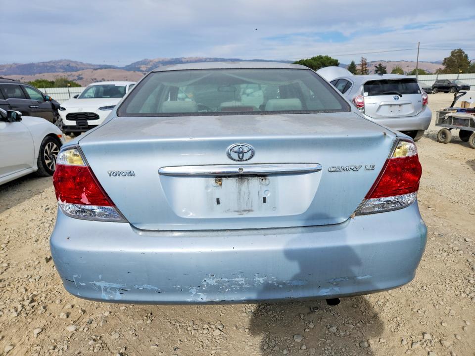 Photo 6 from auction – 2006 TOYOTA CAMRY with VIN 4T1BE32KX6U689441