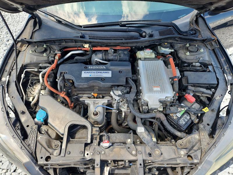 Photo 11 from auction – 2014 HONDA ACCORD with VIN 1HGCR6F5XEA003399