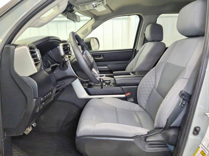 Photo 7 from auction – 2023 TOYOTA TUNDRA with VIN 5TFLA5DB4PX119447