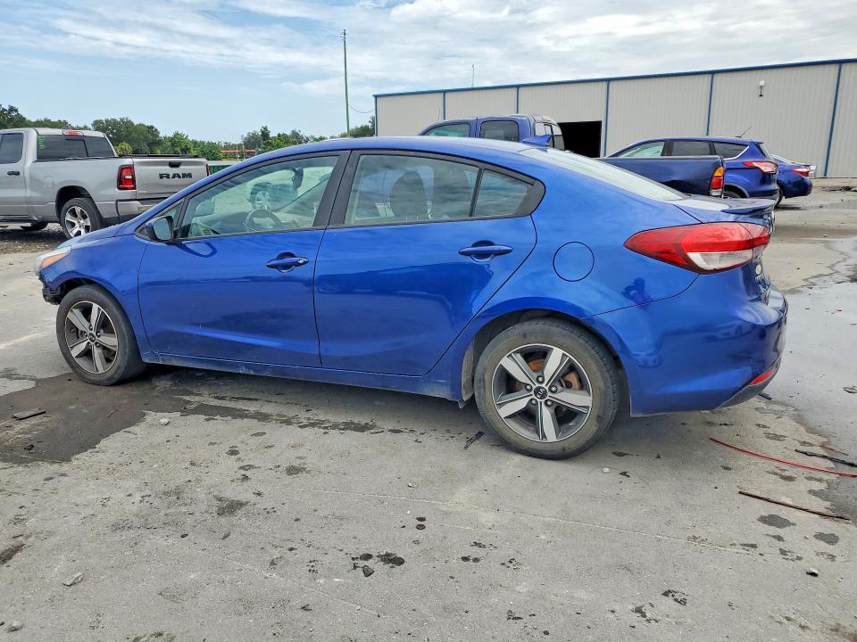 Zdjęcie 2 z aukcji – 2018 KIA FORTE z VIN 3KPFL4A71JE186743