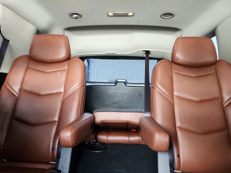 Photo 10 from auction – 2016 CADILLAC ESCALADE with VIN 1GYS4BKJ9GR383807