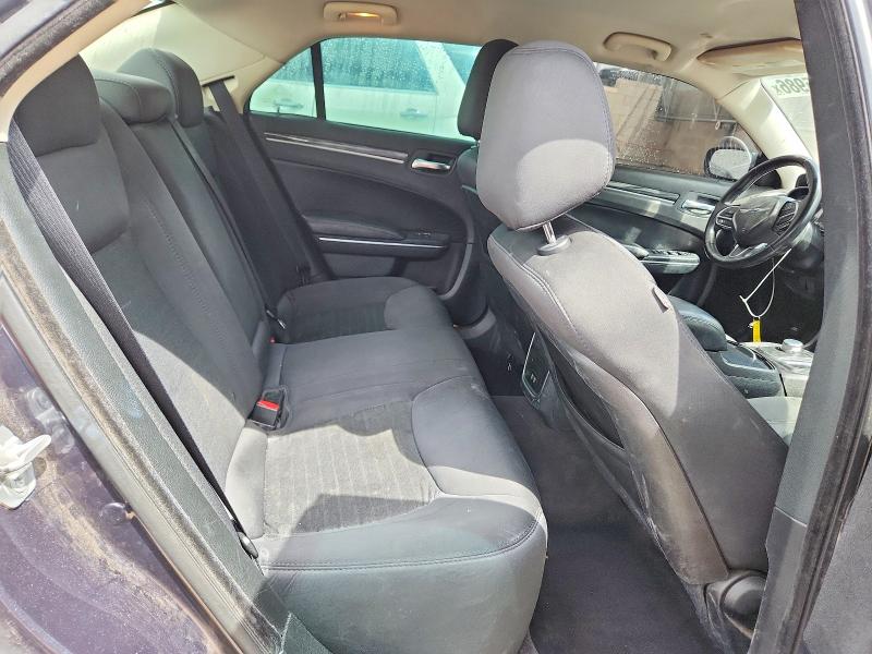 Photo 10 from auction – 2018 CHRYSLER 300 with VIN 2C3CCAAG2JH293455