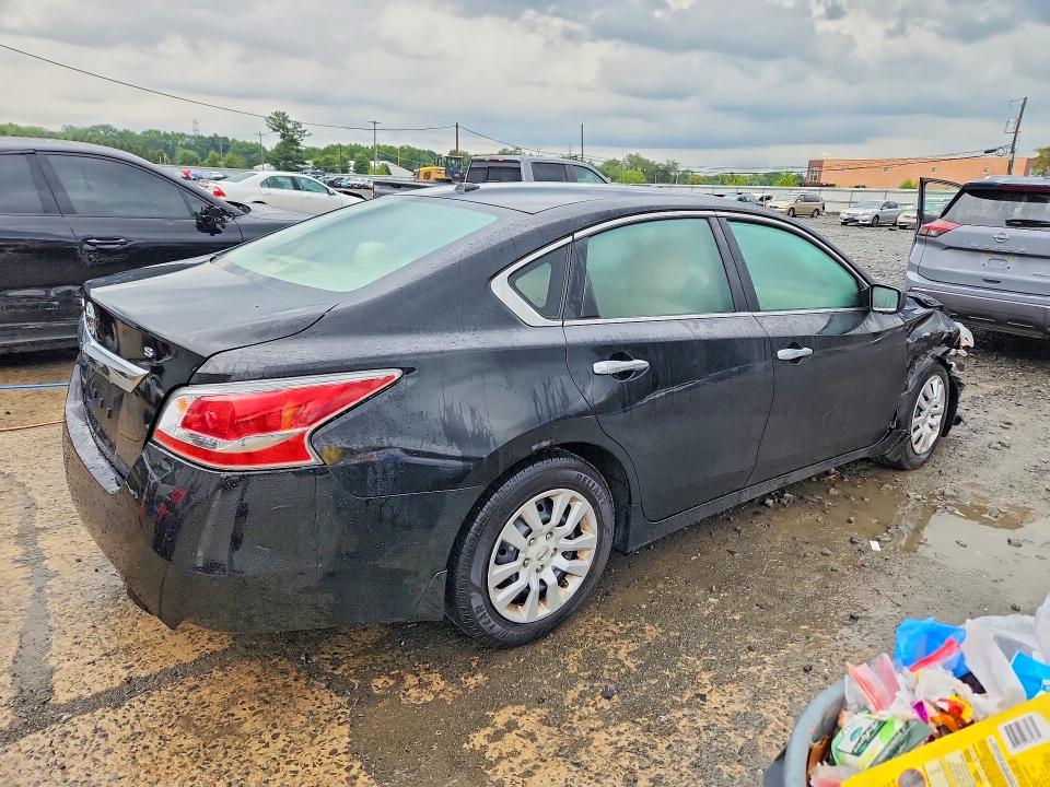 Photo 3 from auction – 2015 NISSAN ALTIMA with VIN 1N4AL3AP6FN326945