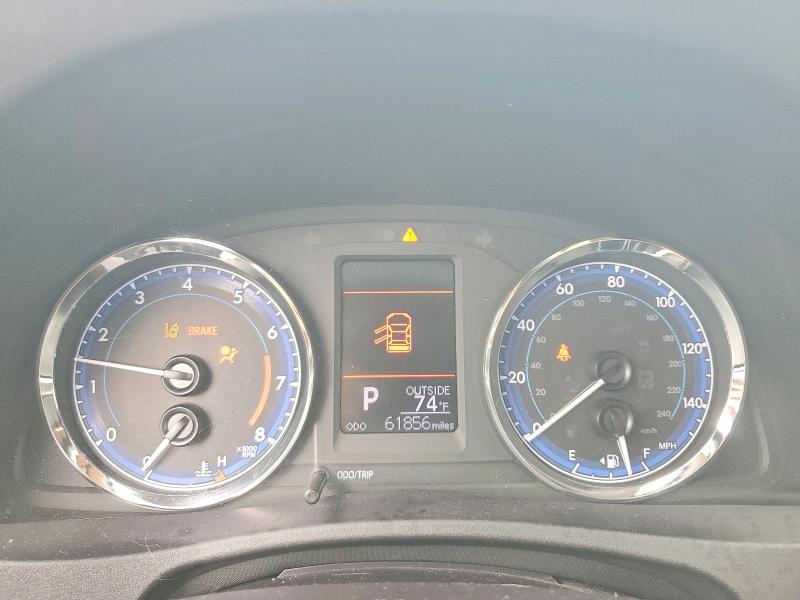 Photo 9 from auction – 2019 TOYOTA COROLLA with VIN 2T1BURHE0KC158896