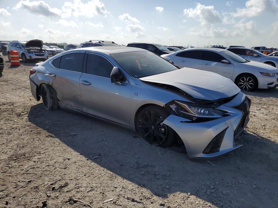 Zdjęcie 4 z aukcji – 2024 LEXUS ES z VIN 58AJZ1B1XRU175761