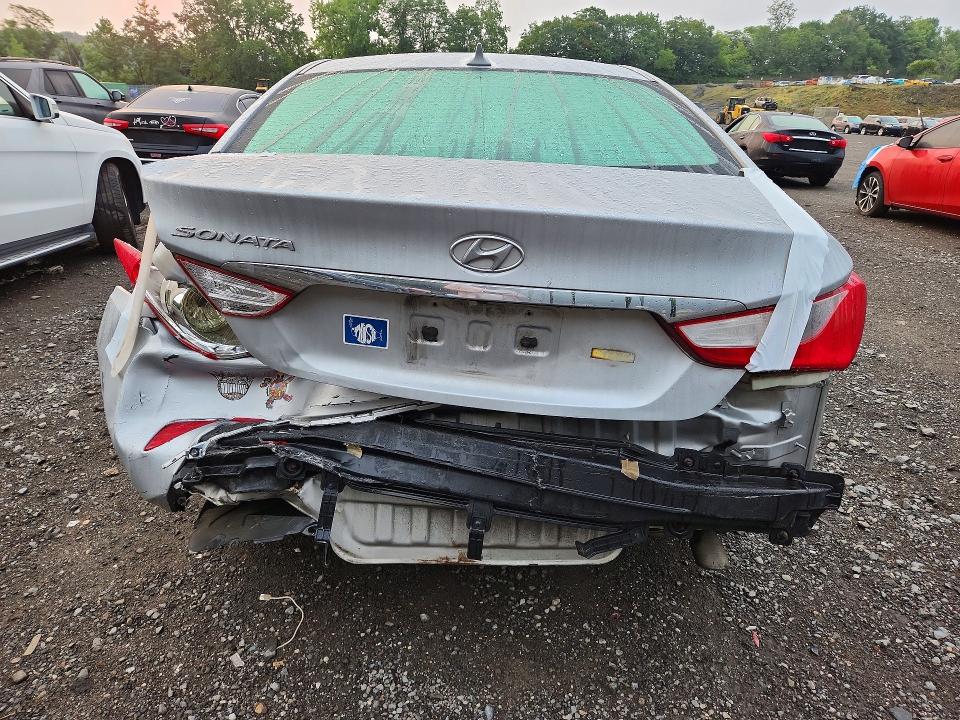 Photo 6 from auction – 2014 HYUNDAI SONATA with VIN 5NPEB4AC6EH895083
