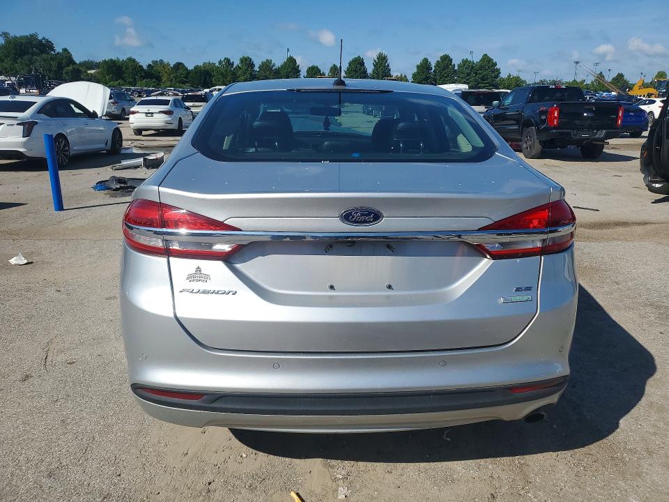 Photo 6 from auction – 2018 FORD FUSION with VIN 3FA6P0HD9JR282997