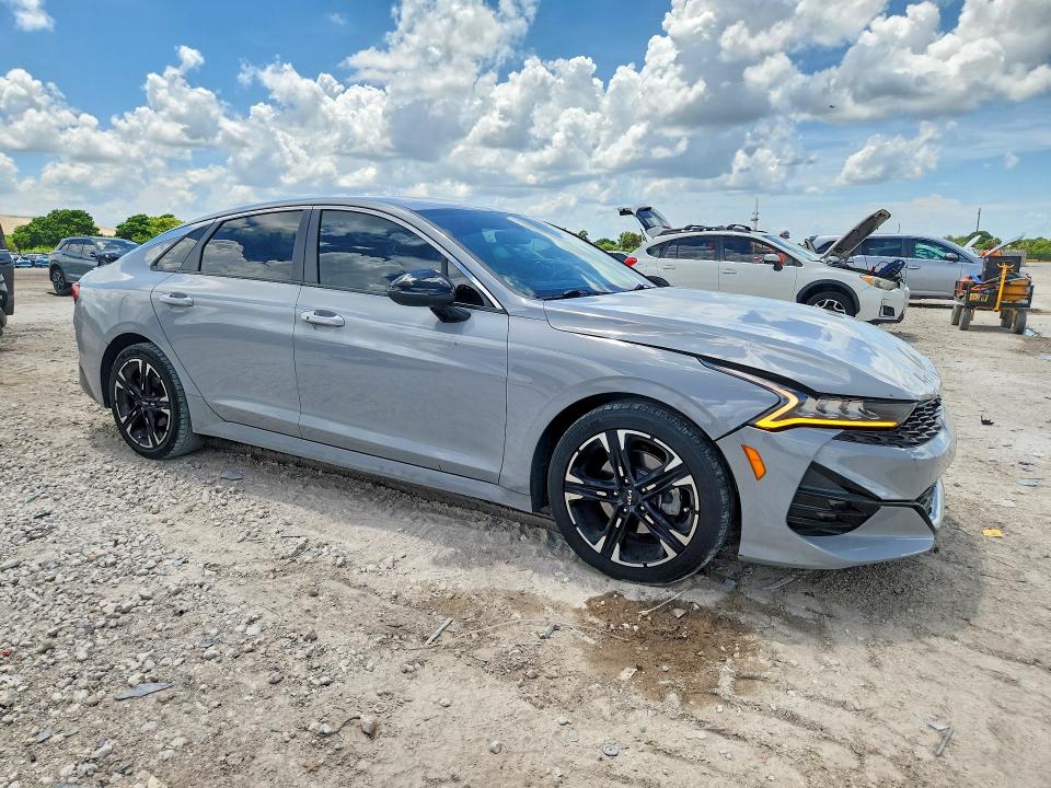 Снимка 4 от търг – 2022 KIA K5 с VIN 5XXG64J20NG137434