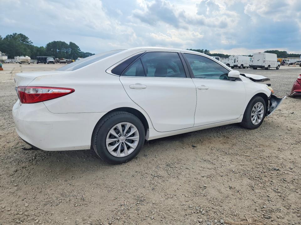 Photo 3 from auction – 2016 TOYOTA CAMRY with VIN 4T4BF1FK7GR569650