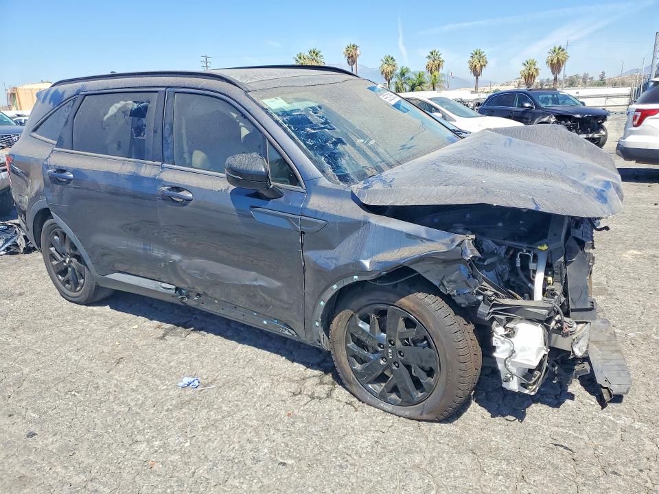 Photo 4 from auction – 2021 KIA SORENTO with VIN 5XYRLDLC8MG004938