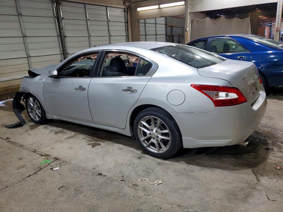 Photo 2 from auction – 2009 NISSAN MAXIMA with VIN 1N4AA51E49C861370