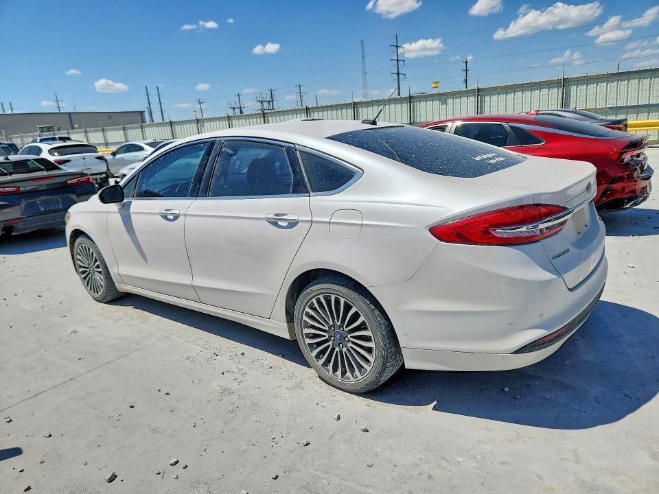Photo 2 from auction – 2018 FORD FUSION with VIN 3FA6P0HD0JR252609