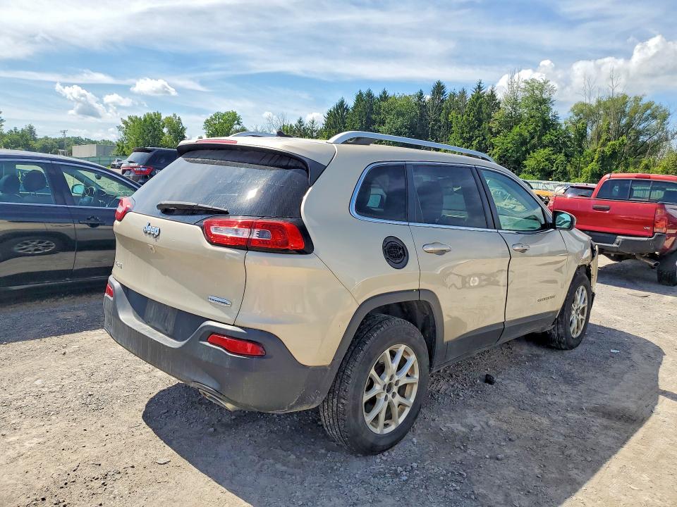 Photo 3 from auction – 2015 JEEP CHEROKEE with VIN 1C4PJMCS3FW546636