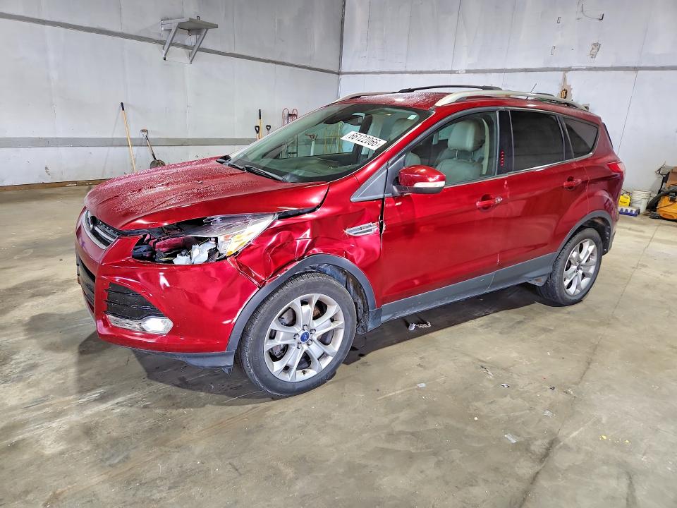 FORD ESCAPE 2015 z numerem VIN 1FMCU9J99FUA83122 - Zdjęcie z aukcji