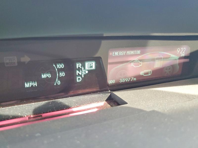 Photo 9 from auction – 2015 TOYOTA PRIUS with VIN JTDKN3DU6F1885607