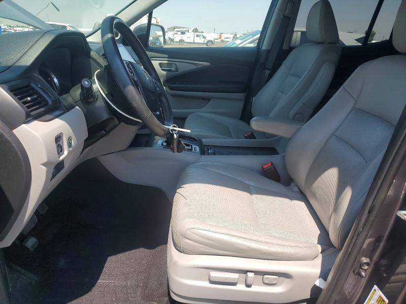 Фото 7 с аукциона – 2017 HONDA RIDGELINE с VIN 5FPYK3F64HB001697