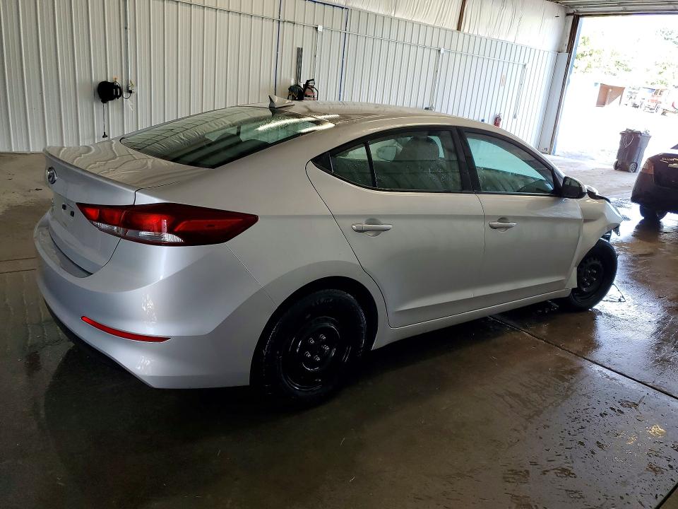 Photo 3 from auction – 2017 HYUNDAI ELANTRA with VIN KMHD74LF4HU075157