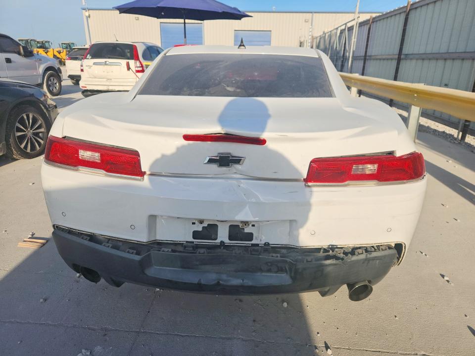 Photo 6 from auction – 2015 CHEVROLET CAMARO with VIN 2G1FD1E36F9111005
