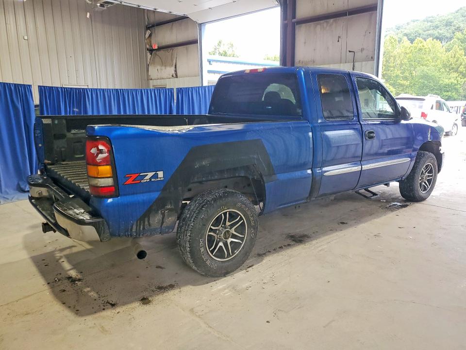 Photo 3 from auction – 2004 GMC NEW SIERRA with VIN 2GTEK19T741101632