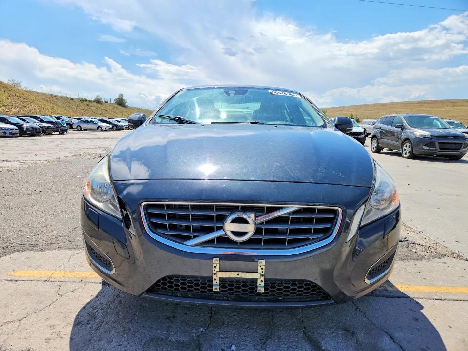 Photo 5 from auction – 2012 VOLVO S60 with VIN YV1622FS6C2104732