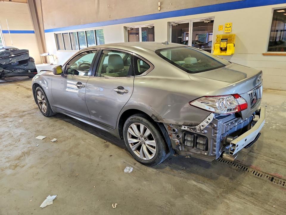 Photo 2 from auction – 2011 INFINITI M37 with VIN JN1BY1AR8BM371667