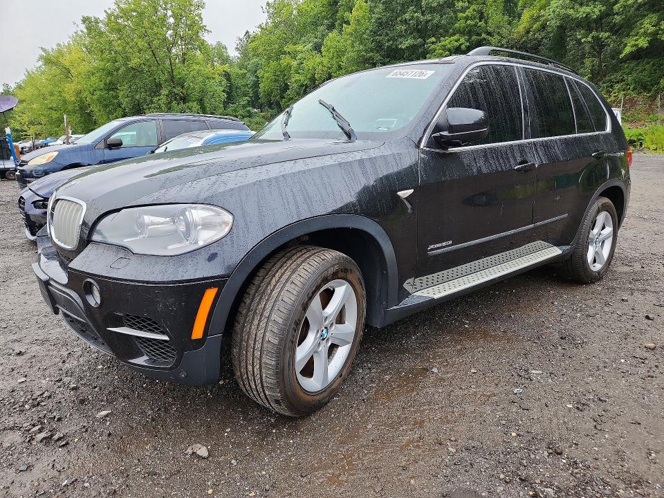 BMW X5 2012 with VIN 5UXZV8C57CL425490 - Photo from auction